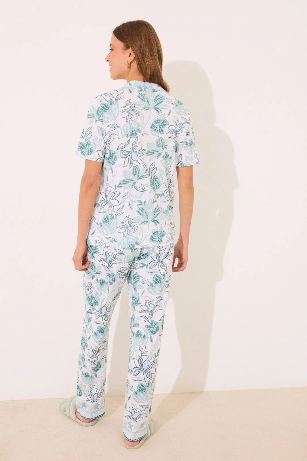 100% cotton classic pyjamas with green flowers - White