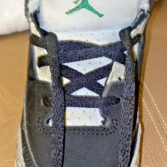 2021 Nike Air Jordan 3 Retro GS Pine Green Black Sneakers 9C