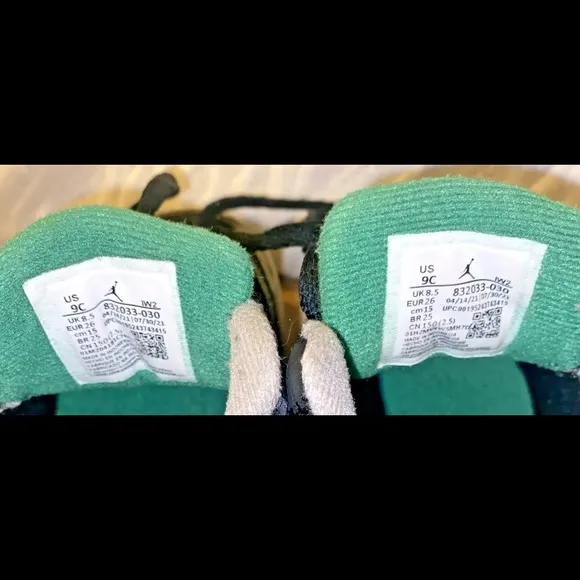 2021 Nike Air Jordan 3 Retro GS Pine Green Black Sneakers 9C