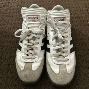 Adidas Samba Classic Soccer