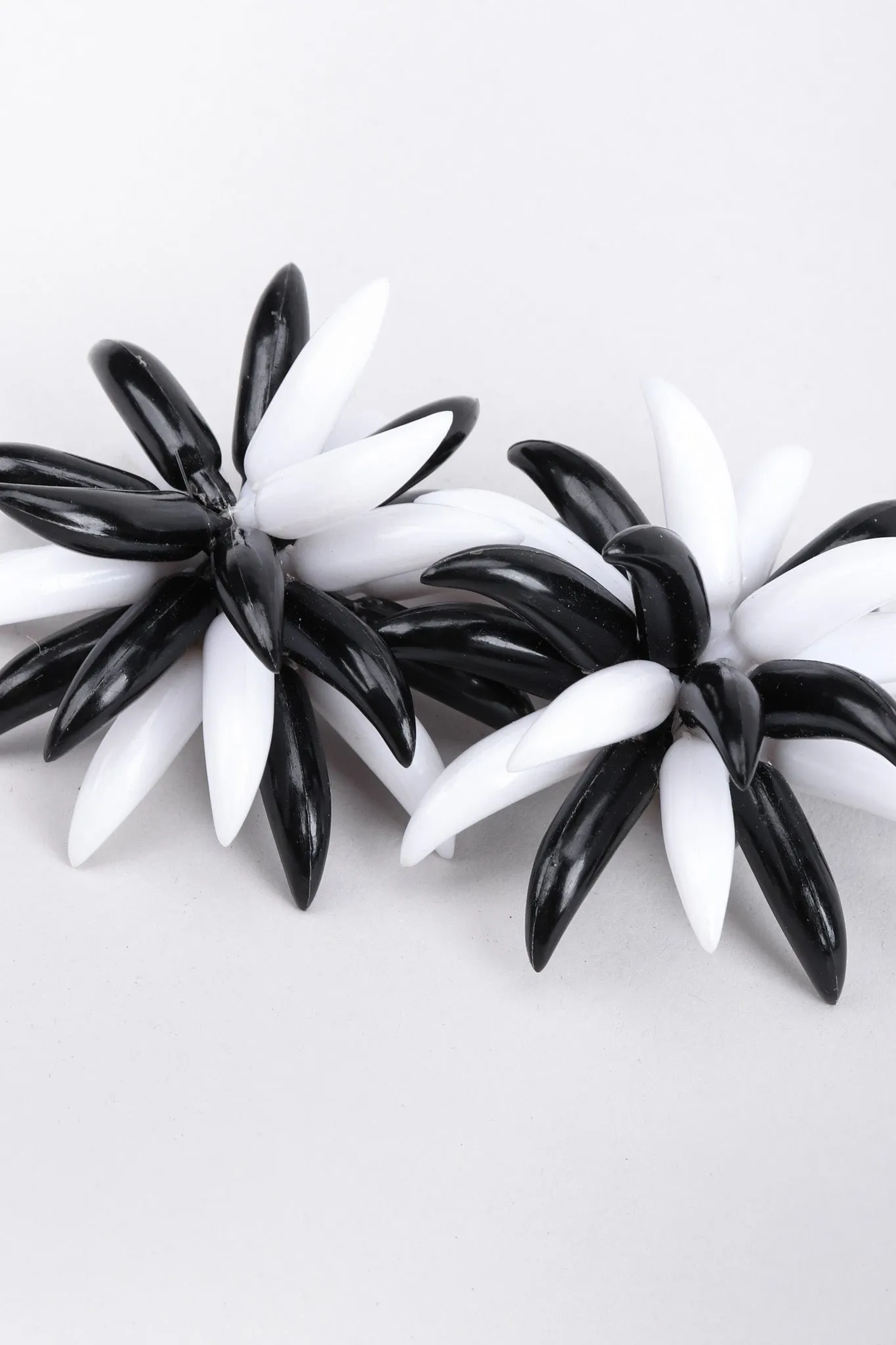 Anemone Burst Earrings