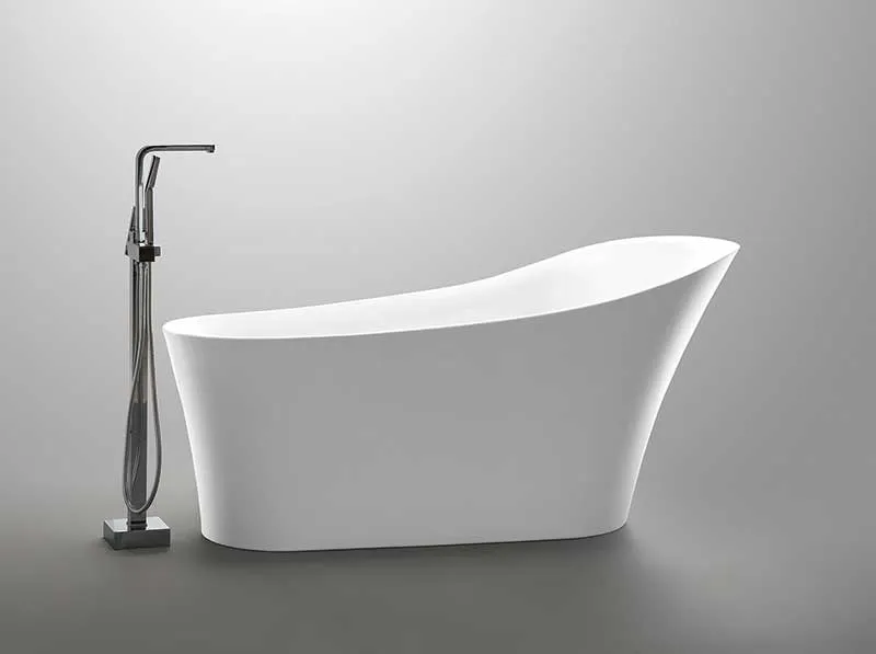 Anzzi Maple Series 5.58 ft. Freestanding Bathtub in White