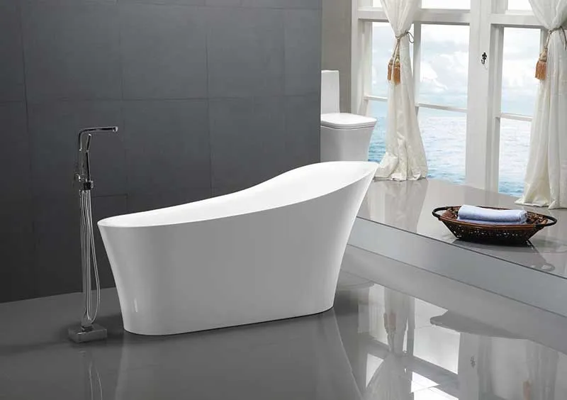 Anzzi Maple Series 5.58 ft. Freestanding Bathtub in White