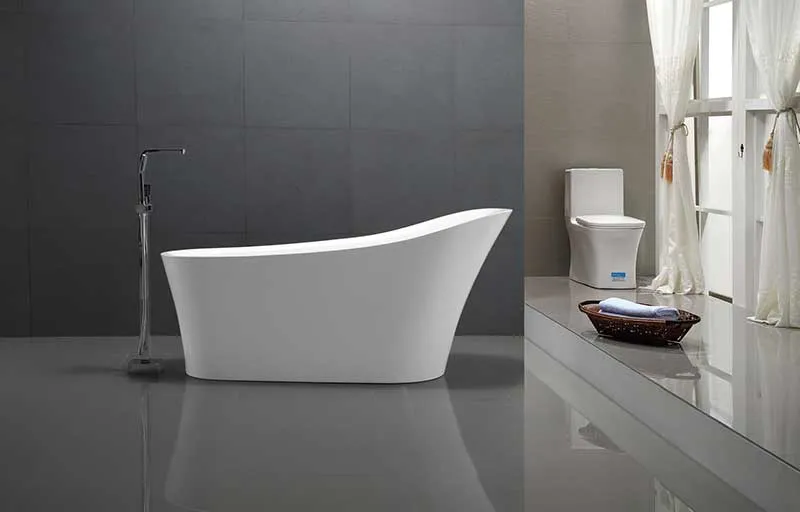 Anzzi Maple Series 5.58 ft. Freestanding Bathtub in White