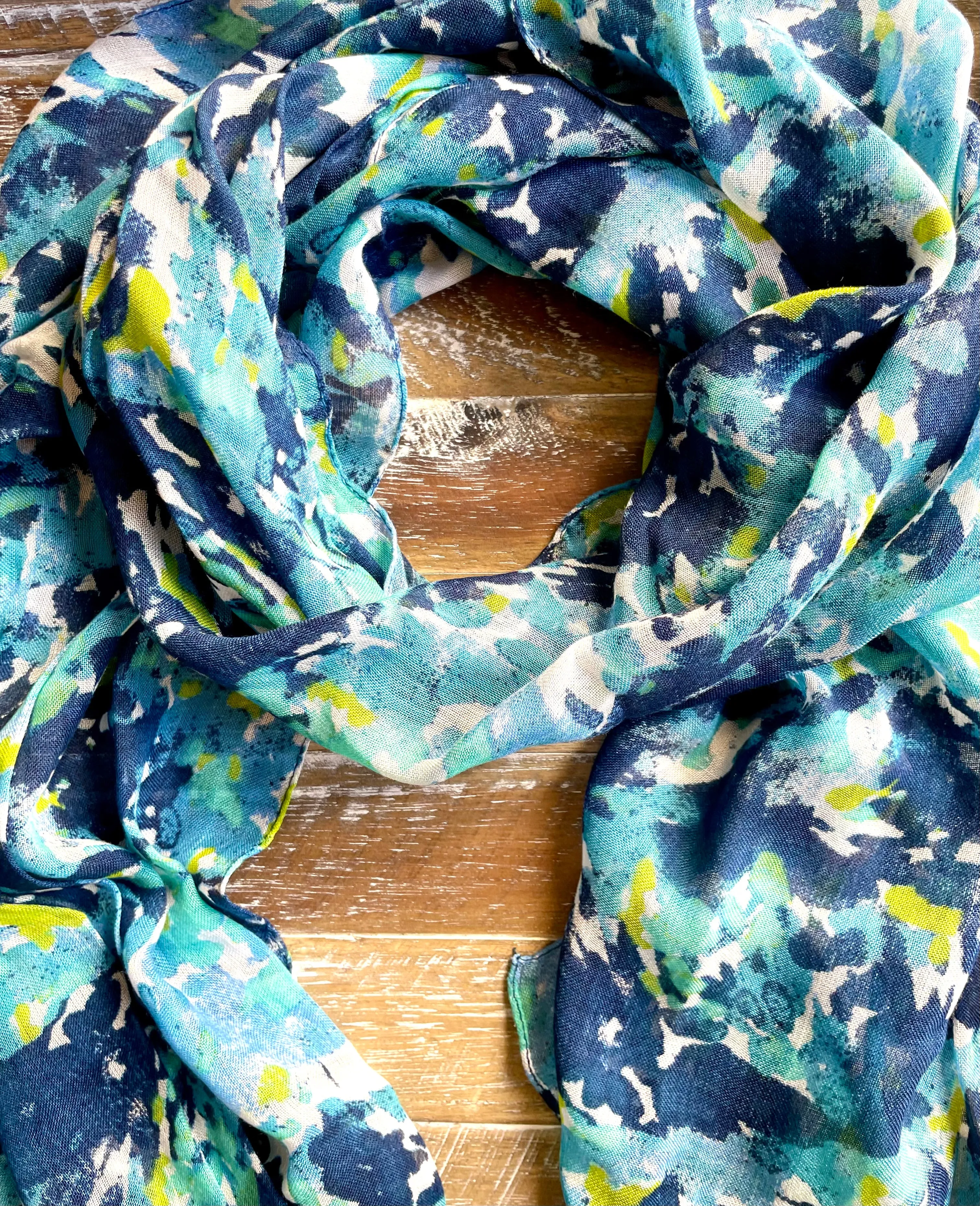 Bailey Scarf