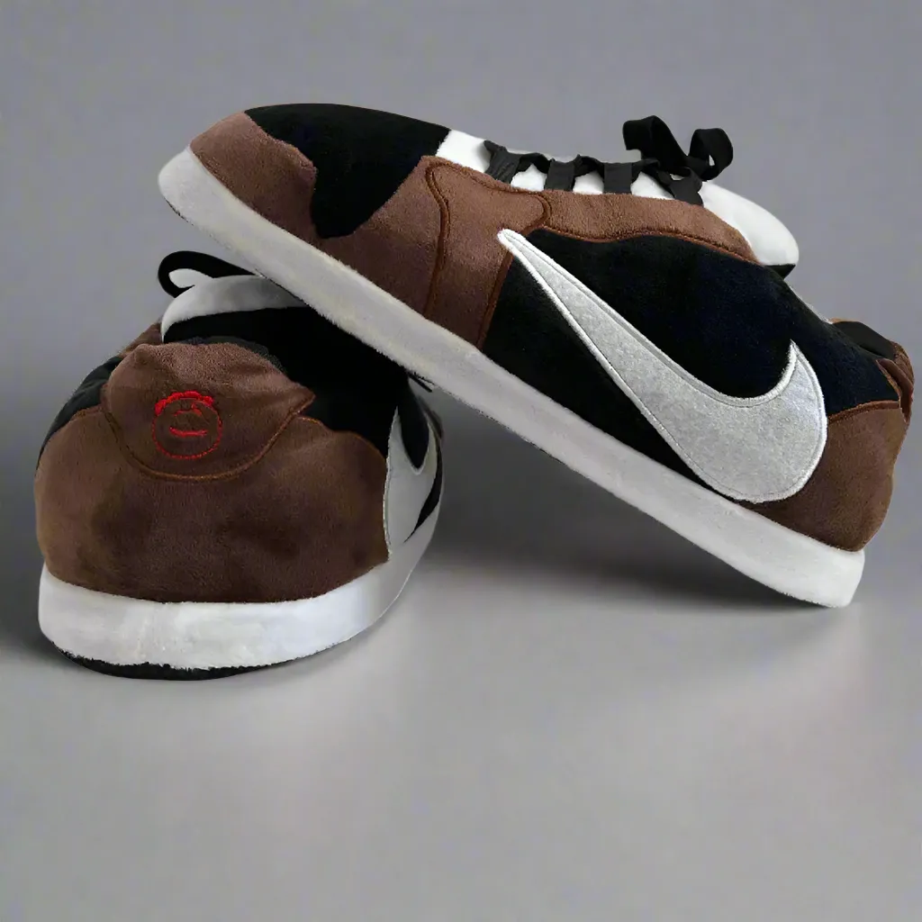 Bailey – Unisex Oversized Jordan Slippers