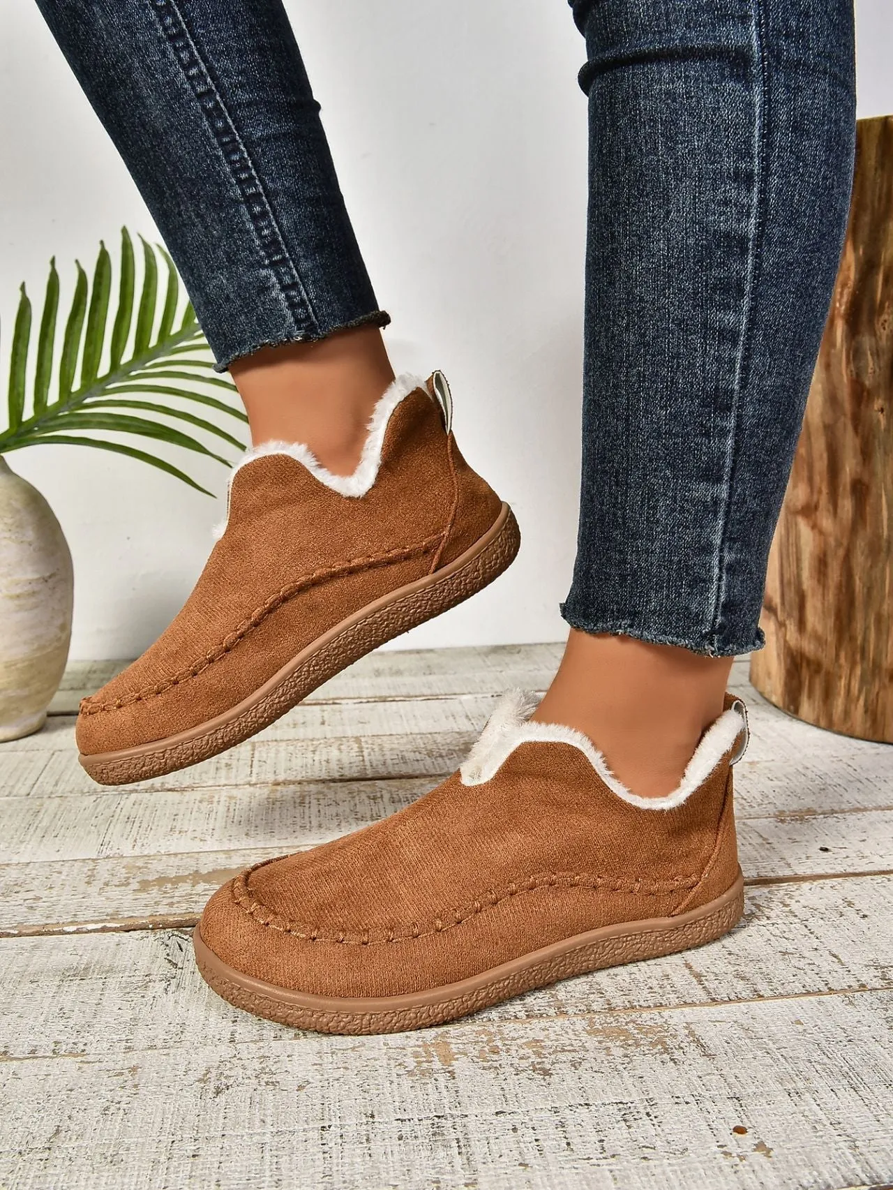 Cozy & Warm Slippers for Women, Perfect for Cold Days and Relaxing Evenings