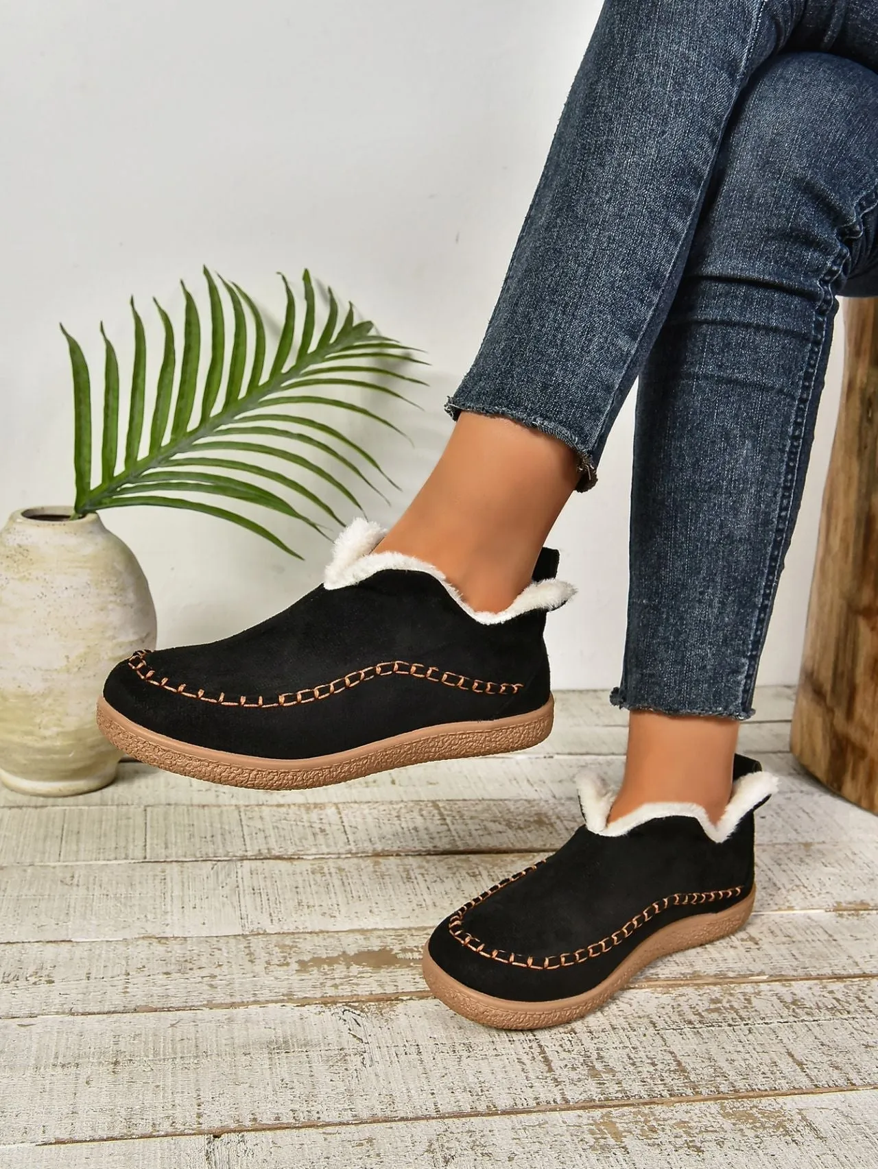Cozy & Warm Slippers for Women, Perfect for Cold Days and Relaxing Evenings