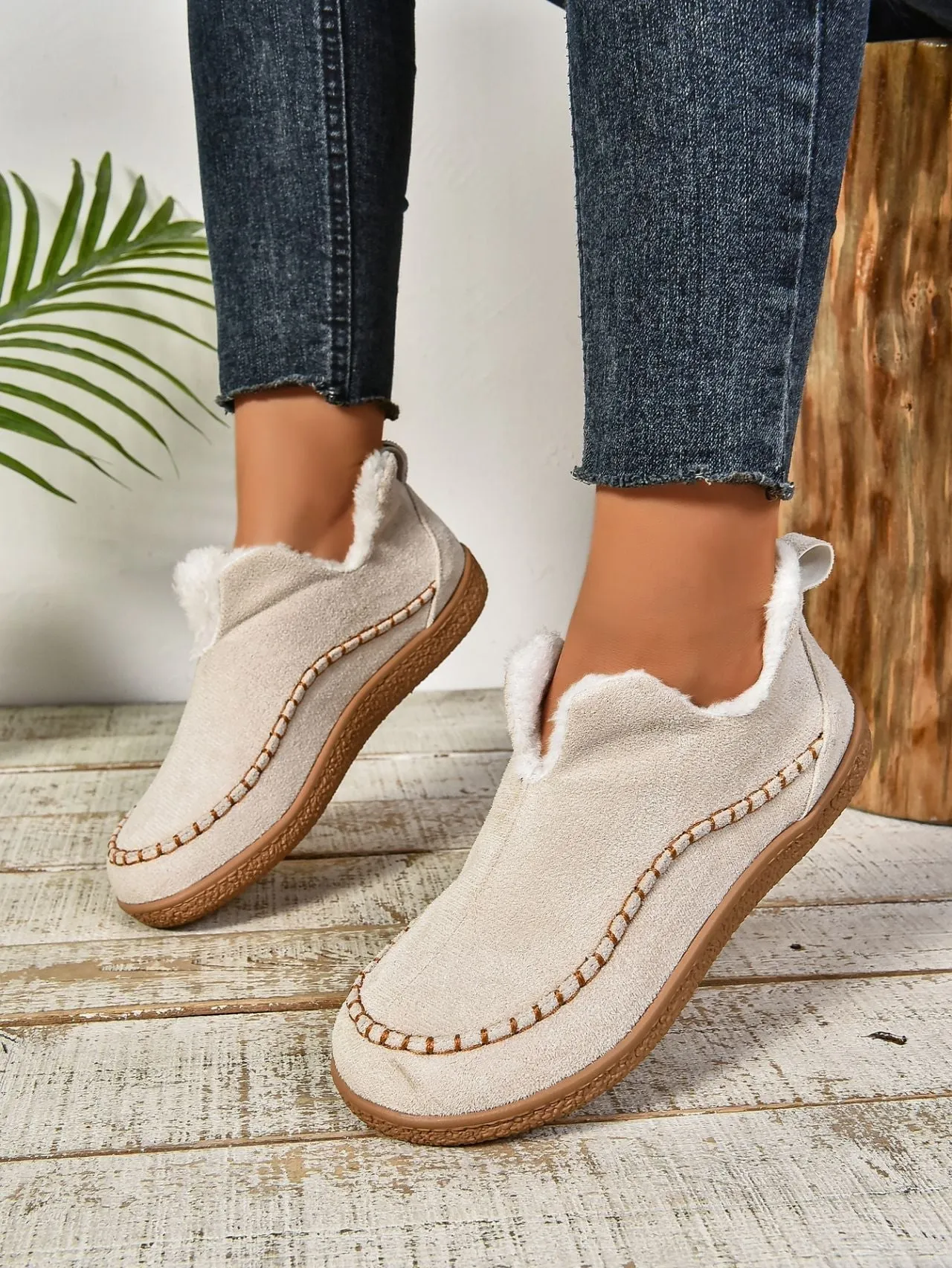 Cozy & Warm Slippers for Women, Perfect for Cold Days and Relaxing Evenings