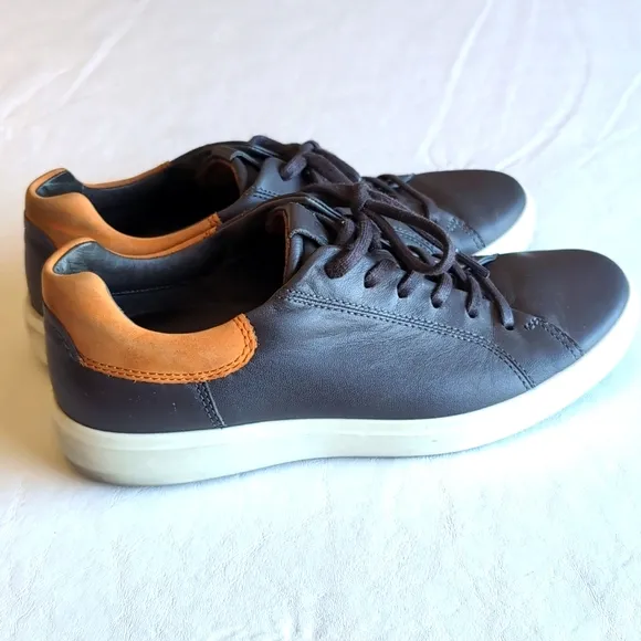 Ecco Soft 7 Two Tone Leather Lace Up Sneaker Men's Size 8