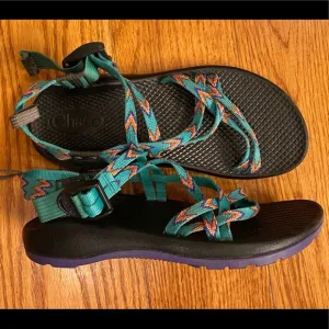 EUC Chaco Sandals, Teal