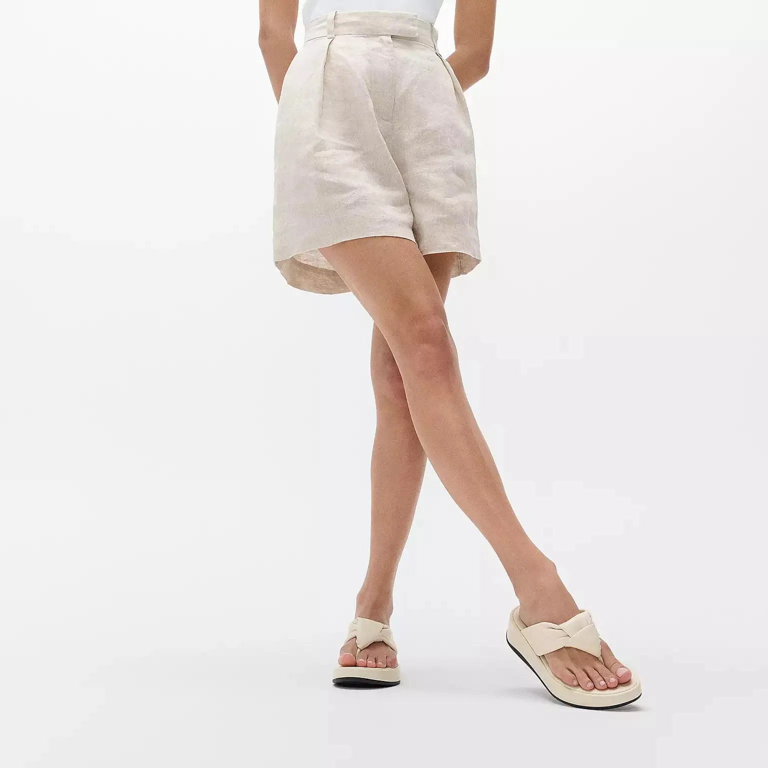 F-Mode knot leather sandals