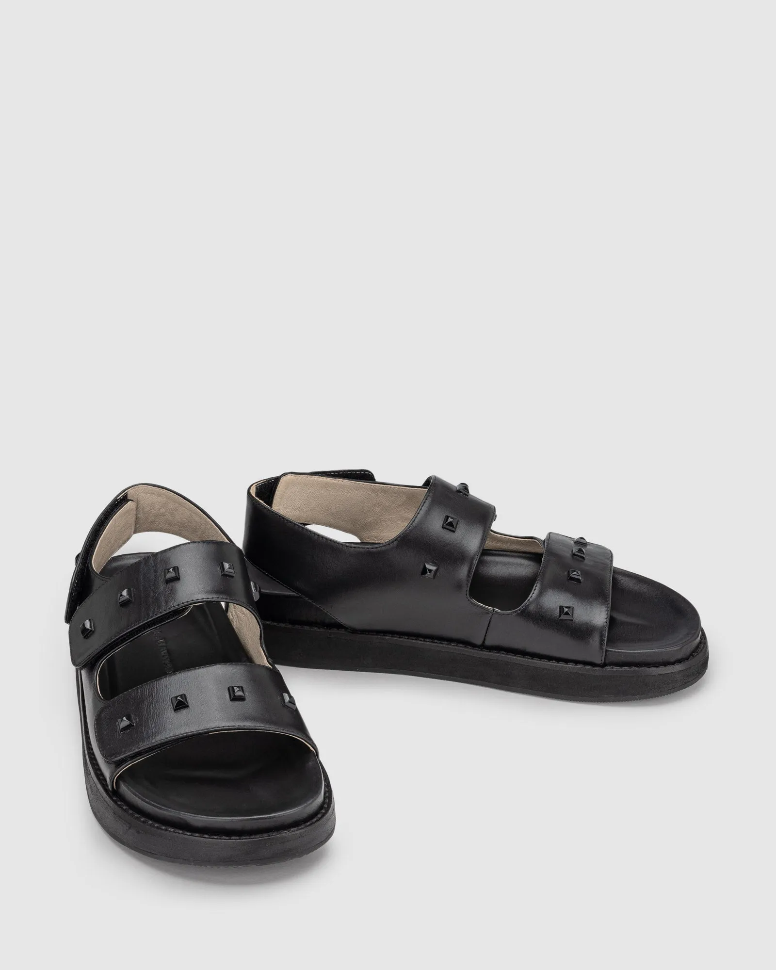 Fabian Sandal - Black