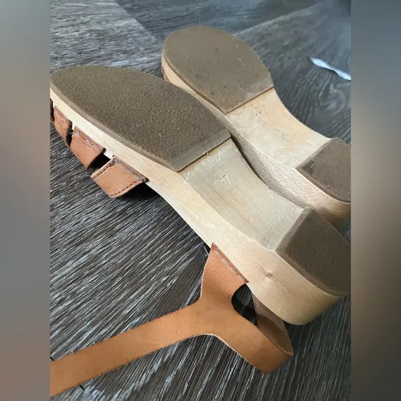 Hasbeens size 37, 6.5 debutant or mirja natural brown sandals
