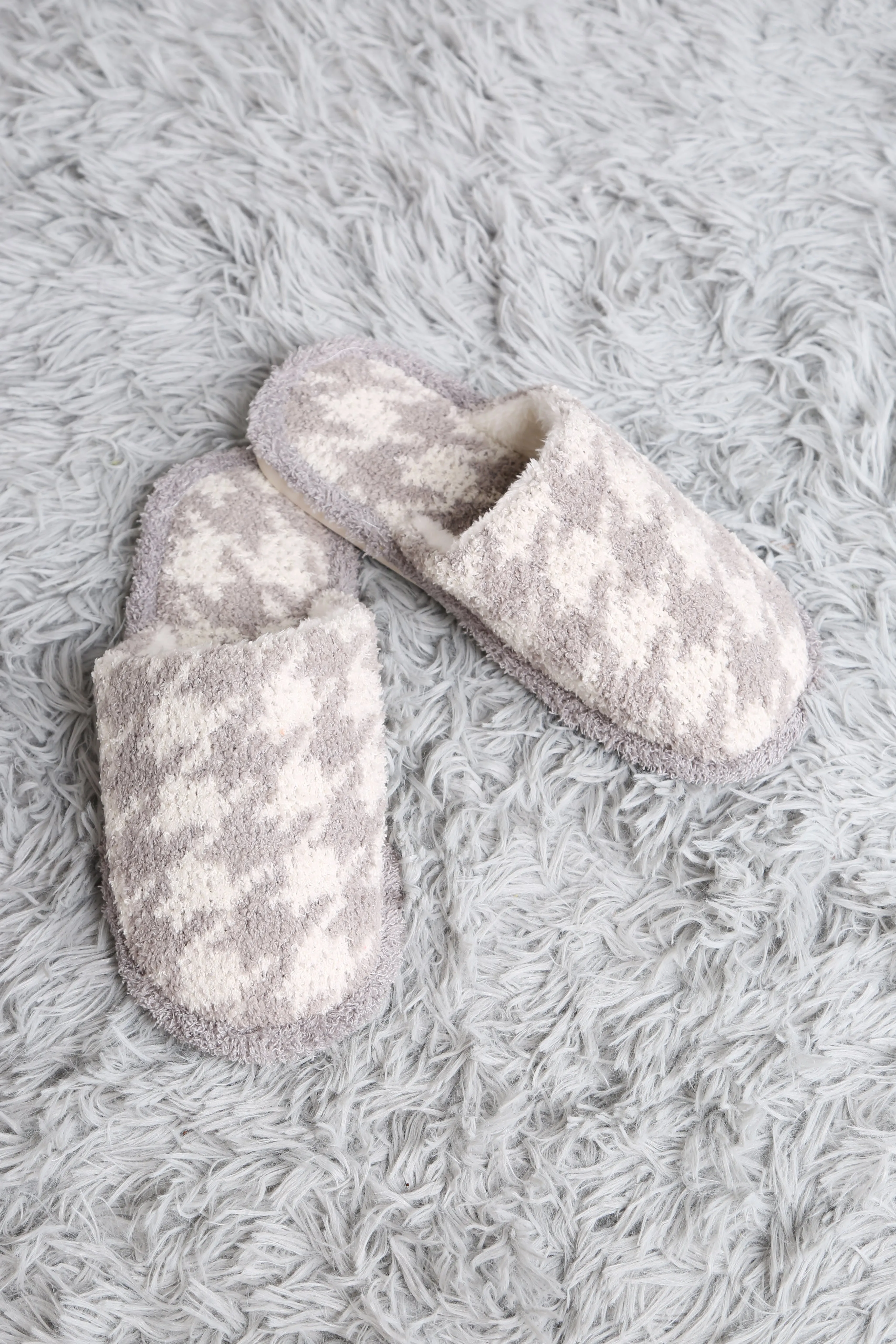 Houndstooth Slipper - Final Sale