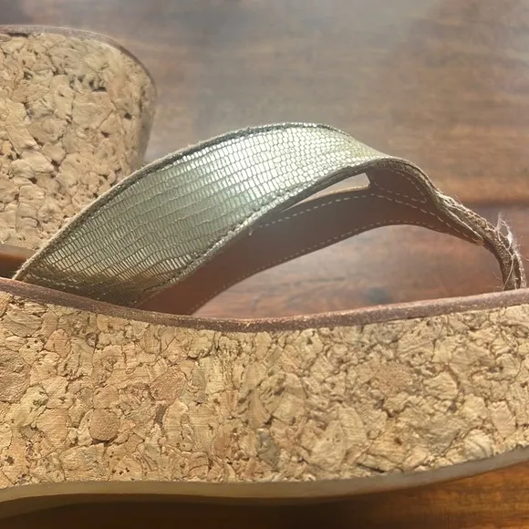 K Jacques St. Tropez Diorite gold scale thong platforms wedge