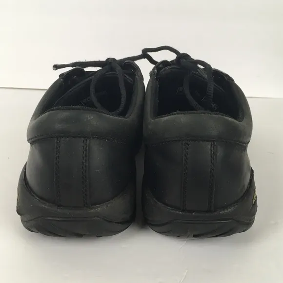 Keen Men’s Austin Waterproof Leather Lace Up Sneakers in Black