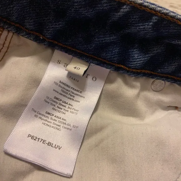 Like New Sandro size 40 Rebecca lightning bolt graphic ripped Pearl jeans size 8