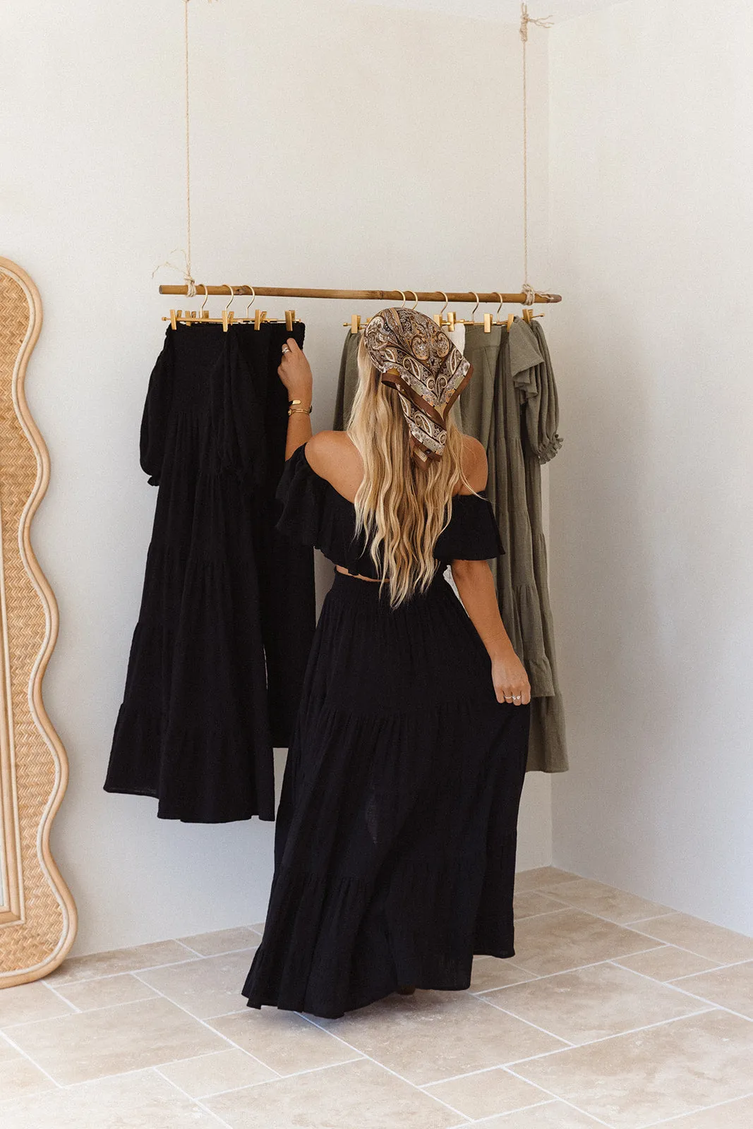 Mary Crop - Black (Pre-order)