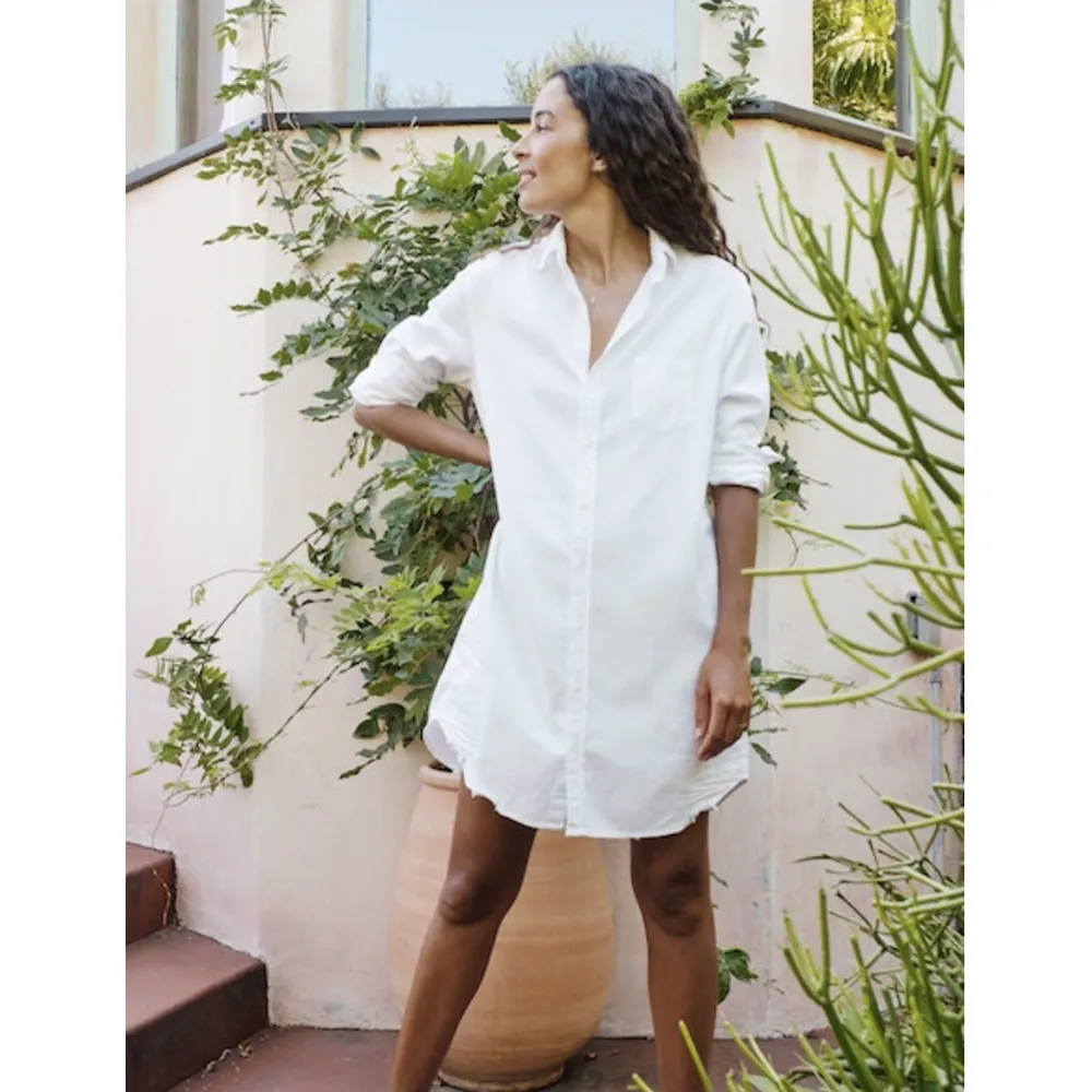 Mary Shirt Dress in White Tattered Denim