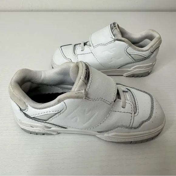 New Balance Kids’ 550 Sneaker Size 9