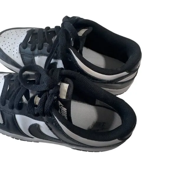Nike Dunk Low Youth Sneakers Shoes Black &amp; White SZ US Young 3.5 Y