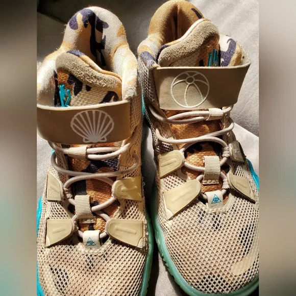 Nike Kyrie 7 Ripple SpongeBob Sandy Sneakers CT4087-207 Boys 12C