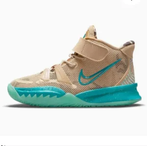 Nike Kyrie 7 Ripple SpongeBob Sandy Sneakers CT4087-207 Boys 12C