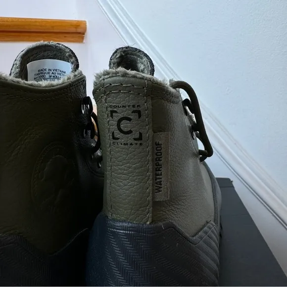 NWT Converse Counter Climate Lugged Waterproof Platform Sneakers Green / Black