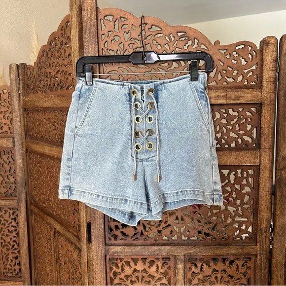 NWT‎ Generation Love Melina Denim Shorts reg $215 size XS