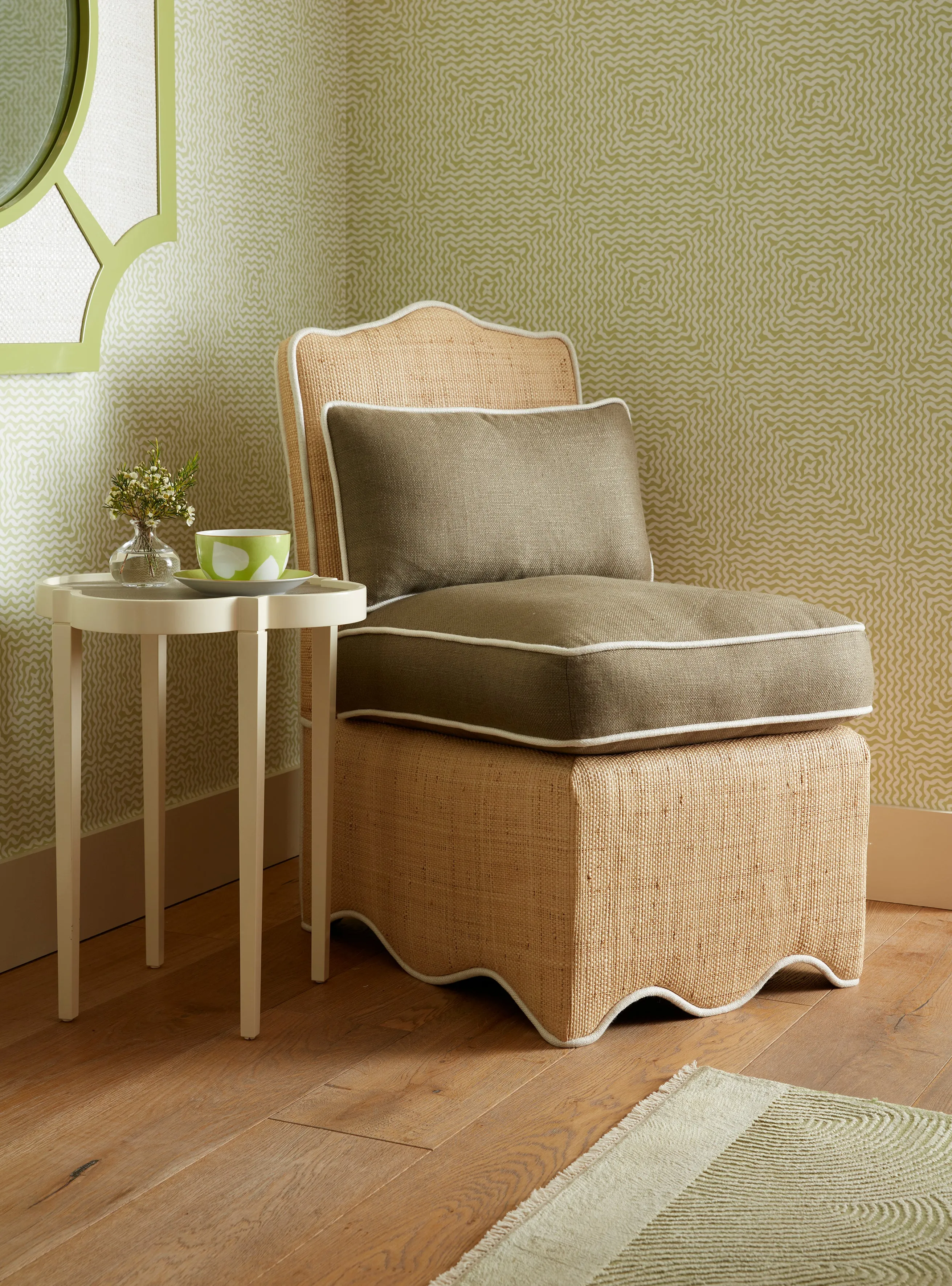 Raffia Scallop Slipper Chair