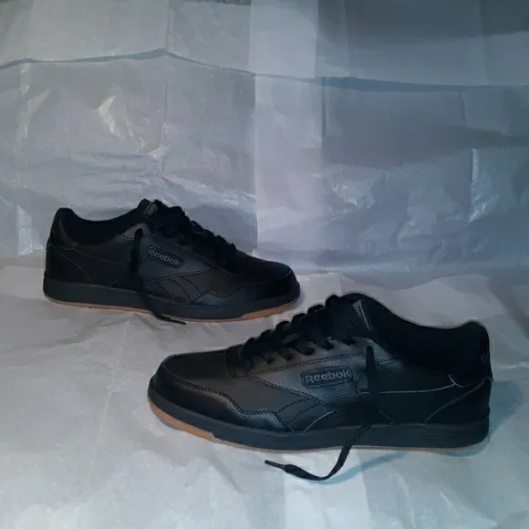 Reebok Classic Sneakers Brand  NEW, Men size 10