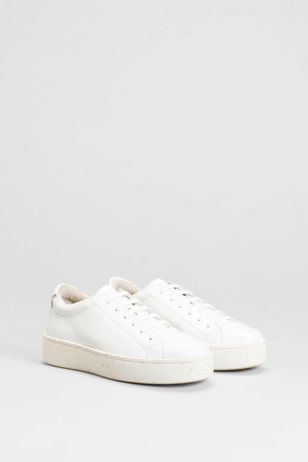 Risby Sneaker - White