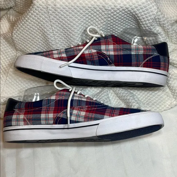 Tommy Hilfiger Men’s Phero3 Sneaker Plaid Red White Blue