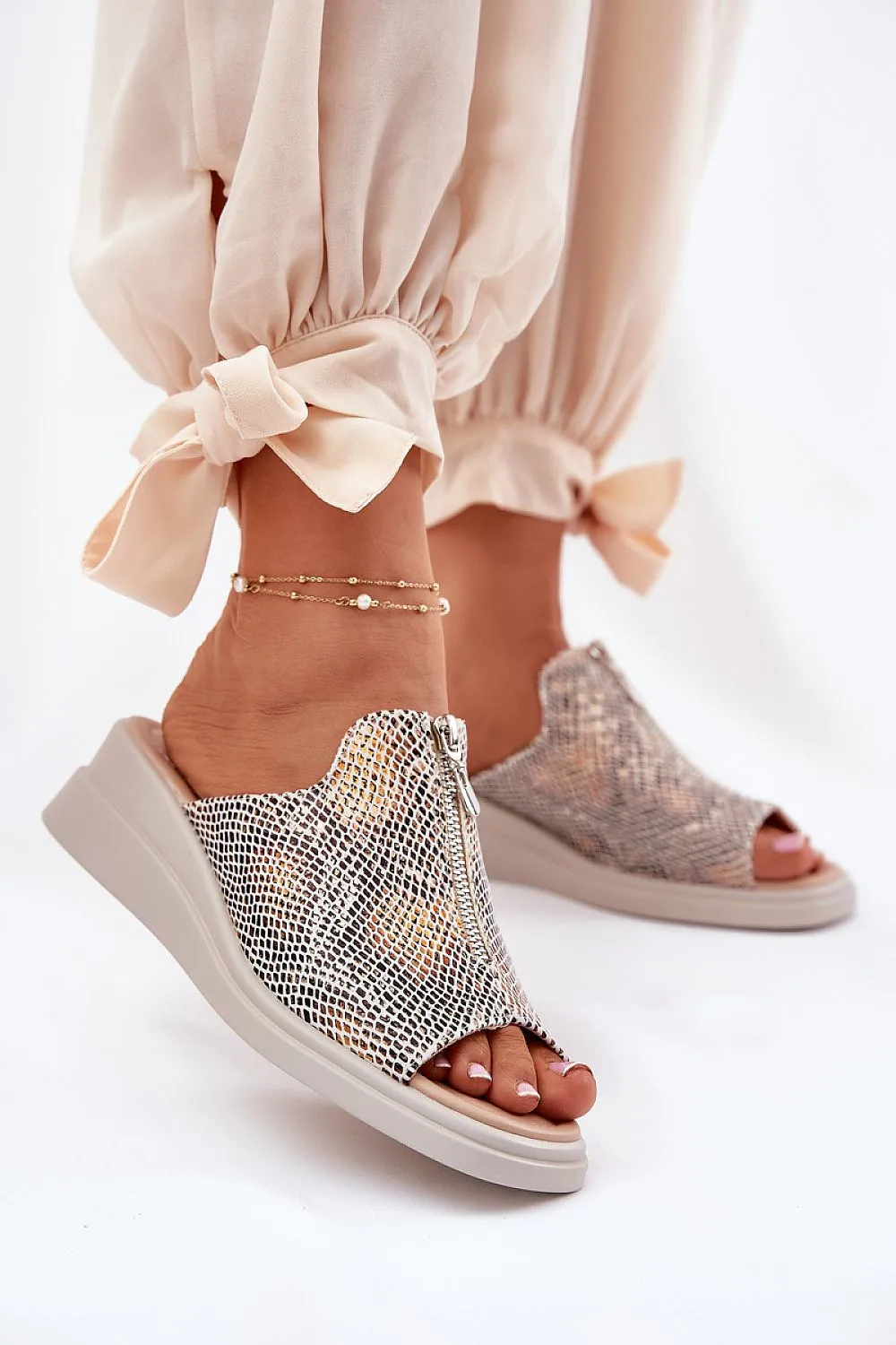 Women eco leather sandals