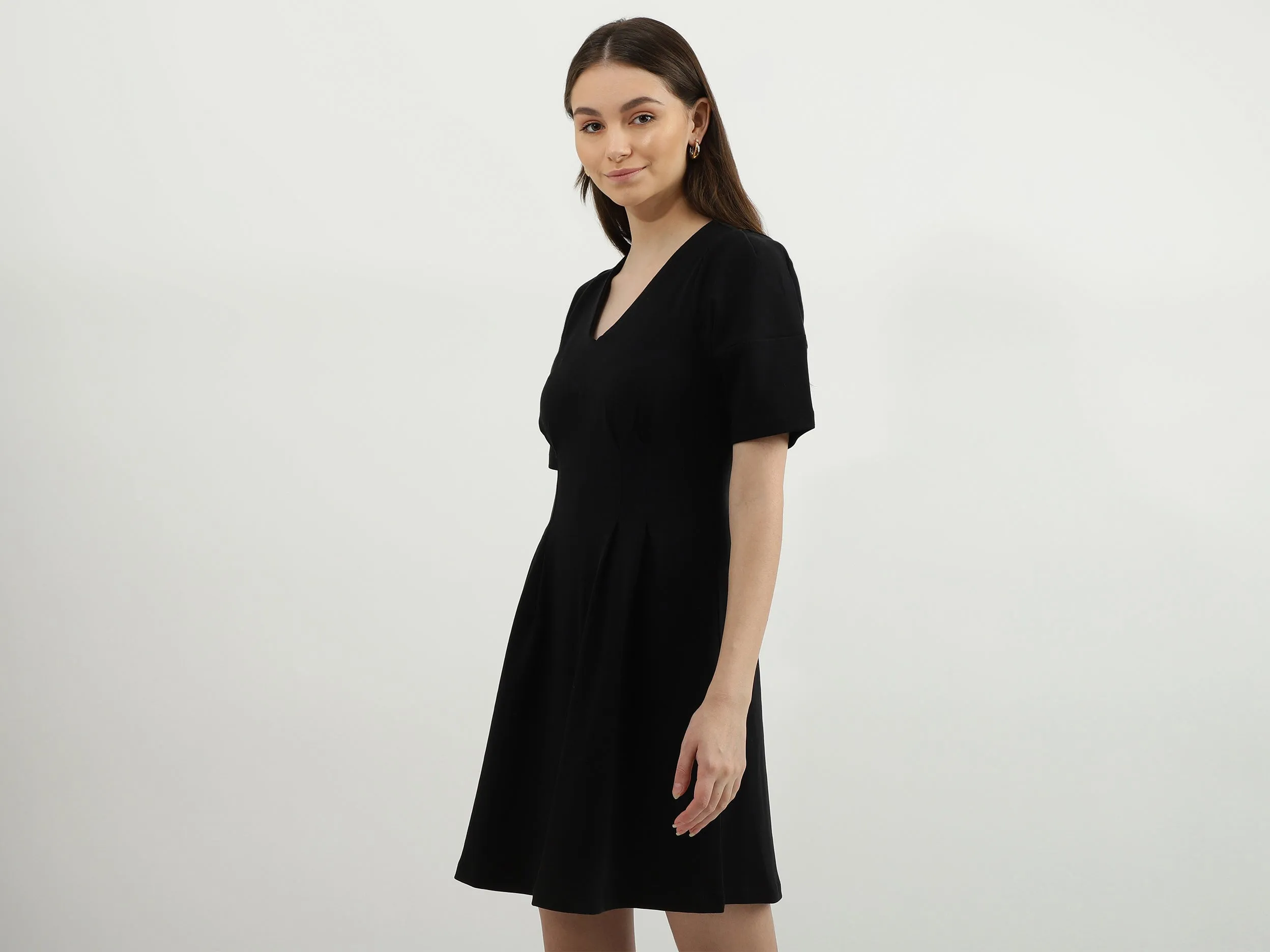 Women Solid V-Neck Dress