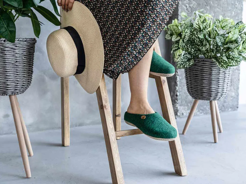WoolFit® handmade Felt Slippers | Classic, dark green