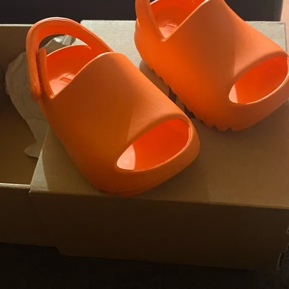 Yeezy slippers for toddlers/infants; size 5